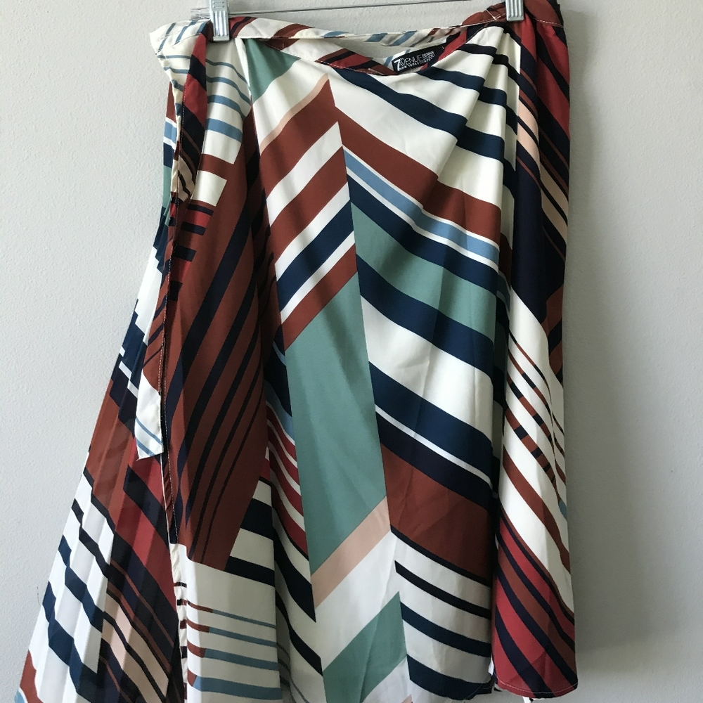 Wrap a round skirt